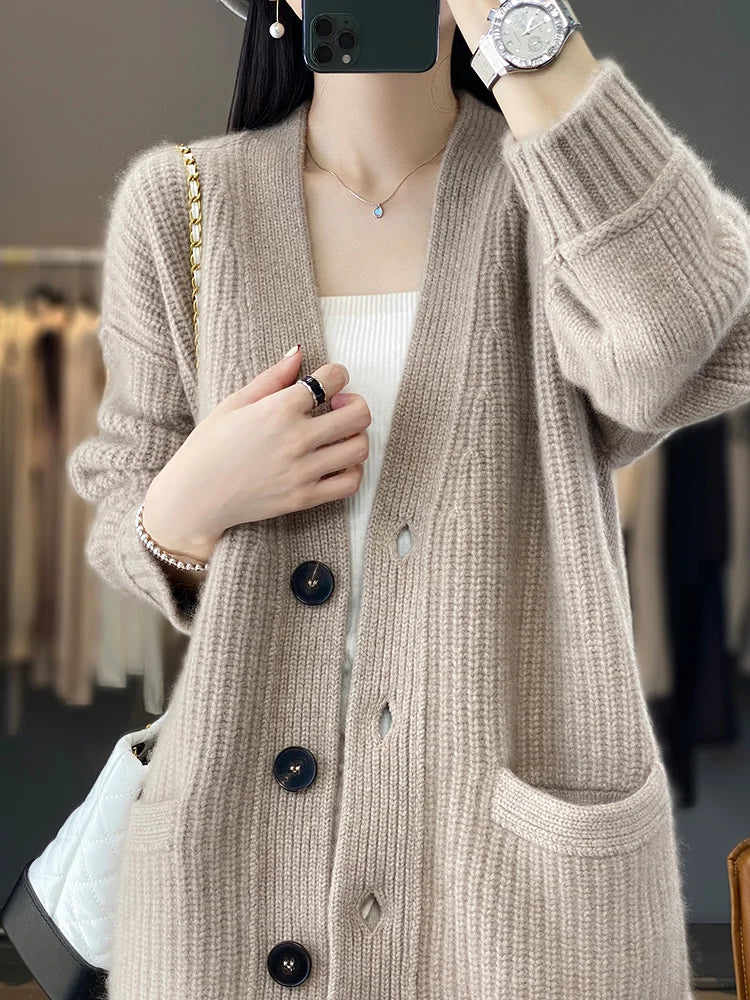 2024 new autumn and winter women's clothing, mid-length wool cardigan, casual, Korean style, popular, cardigan knitted sweater