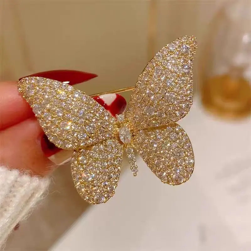 Luxurious And Exquisite Rhinestone Magpie Brooch For Women Shiny Zircon Animal Pins Badge Lady Jewelry Clothing Decorative Gifts